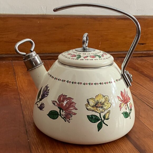 3 QT Enamel Steel Tea Kettle Tea Pot VINTAGE FLORAL GARDEN Made in Thailand - Picture 1 of 11